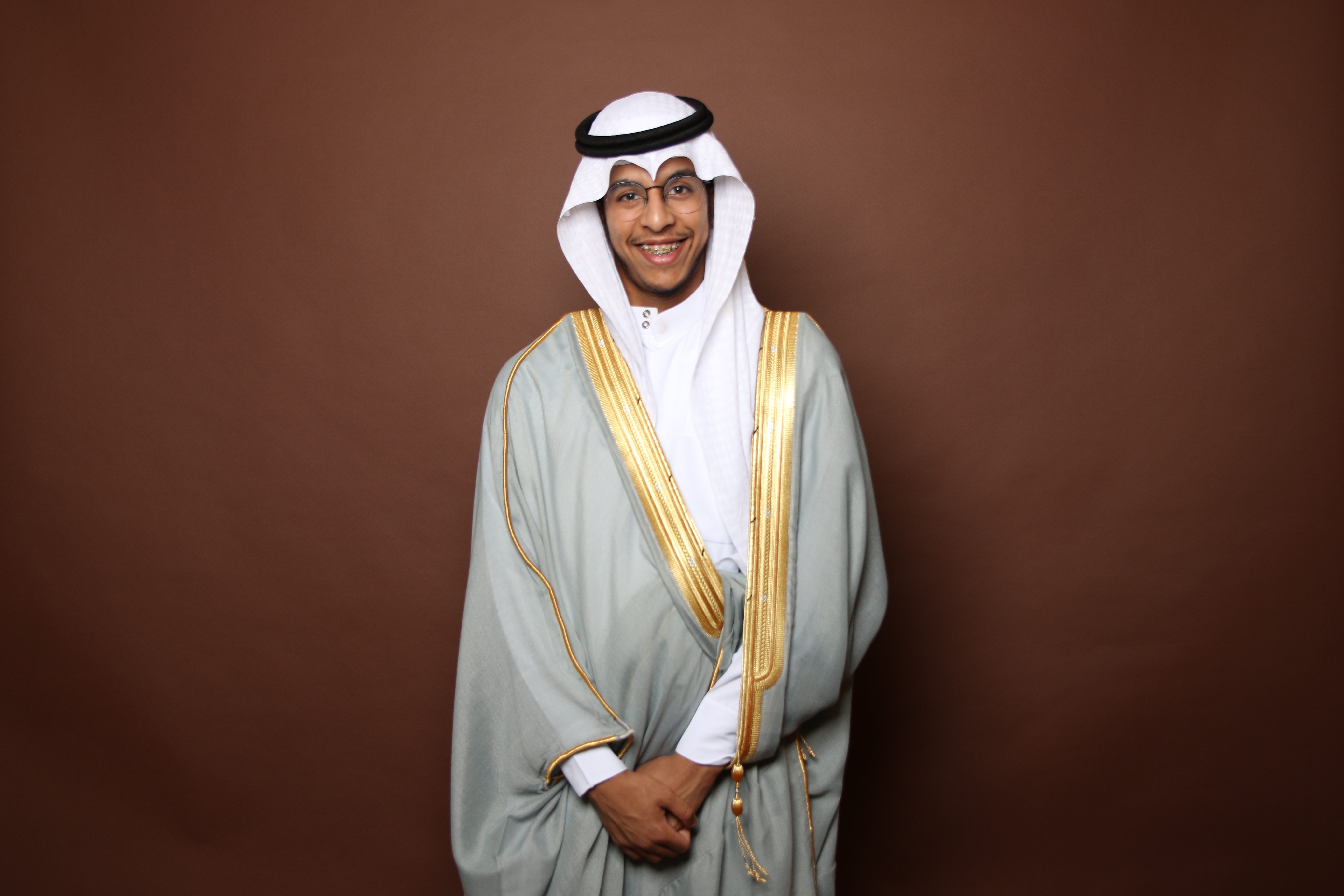 علي المحارف علي المحارف