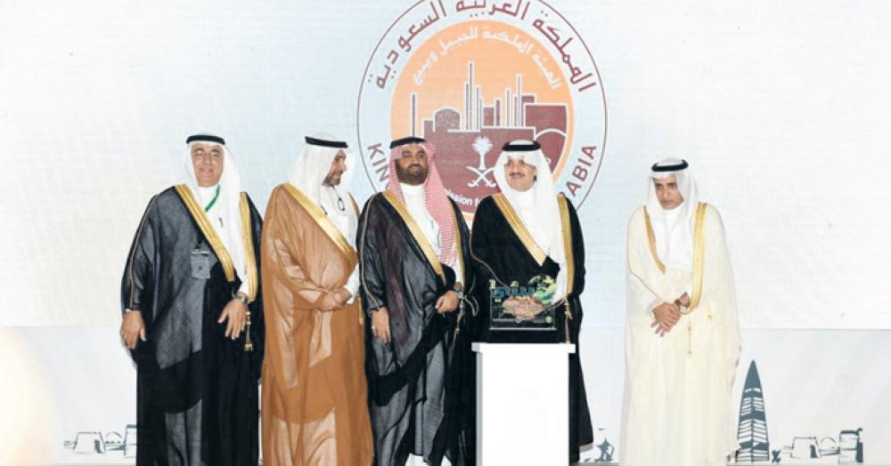 أمير الشرقية: نأمل تحقيق معادلة التوازن البيئي التنموي