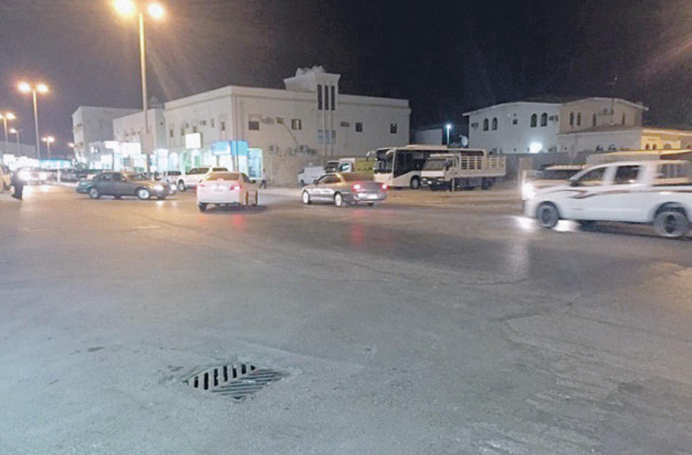 تقاطع 25 بالخفجي.. ارتباك مروري يومي