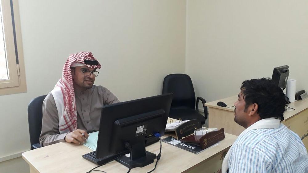 ضبط 6 مخالفين لنظام العمل بالقطيف
