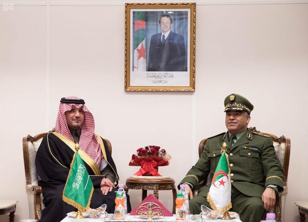 وزير الداخلية يتفقد «معهد الأدلة الجنائية» الجزائري