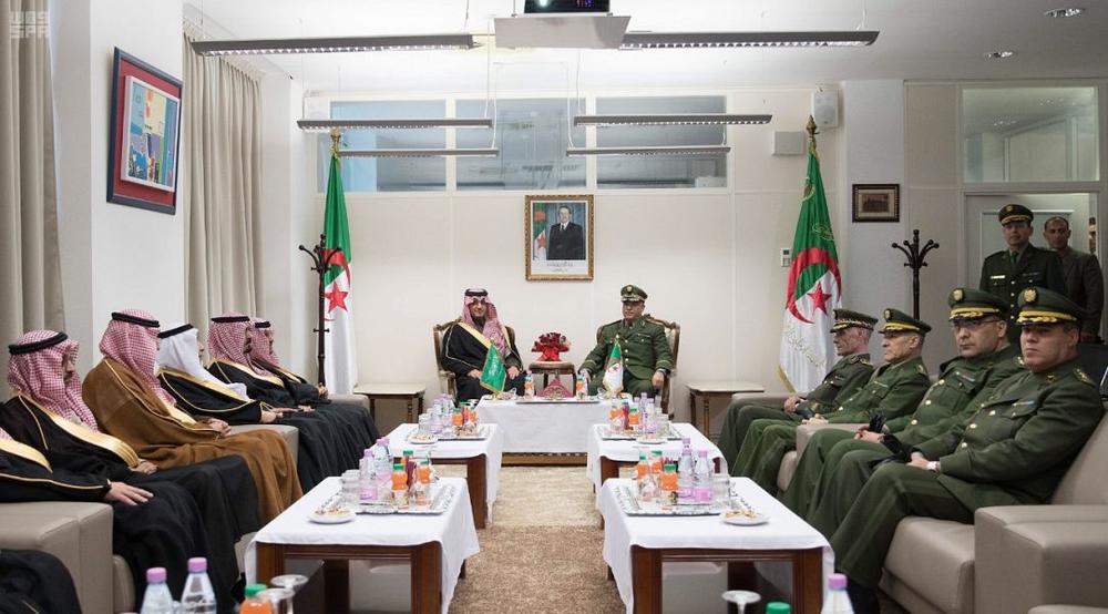 وزير الداخلية يتفقد «معهد الأدلة الجنائية» الجزائري