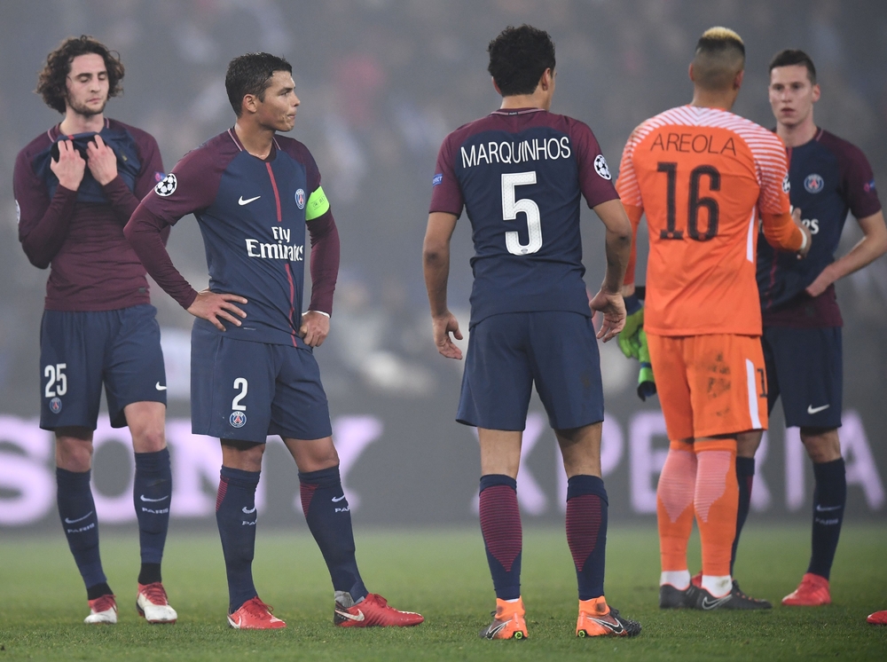 الجميع غاضب في باريس وايمري لا يرفض الرحيل