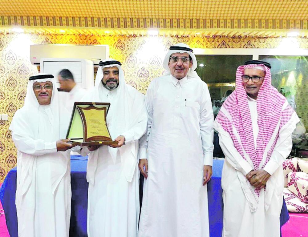 الكاتب الخميس: الإحساس والخيال ينتجان نصا مسرحيا