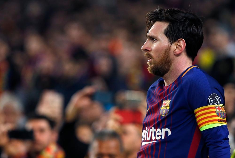 ميسي ملك برشلونة يضيء سماء نو كامب مرة أخرى
