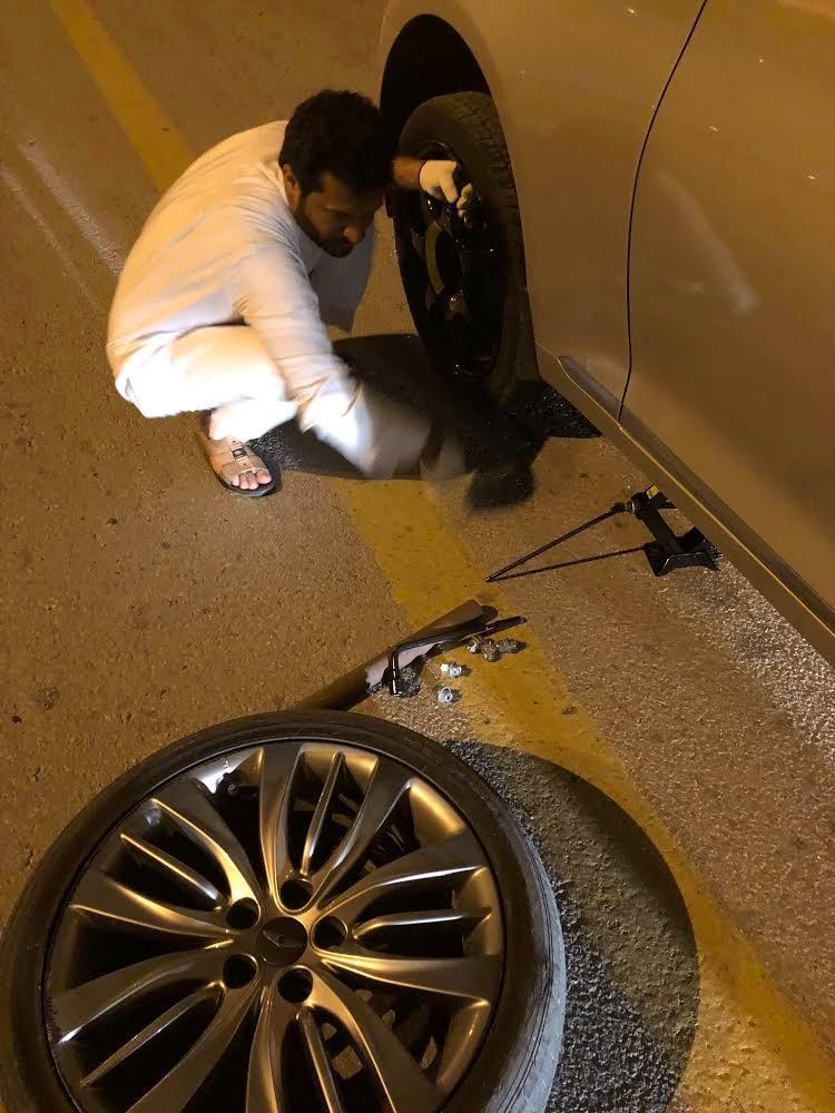 خطأ فني يعطب المركبات على طريق الجبيل