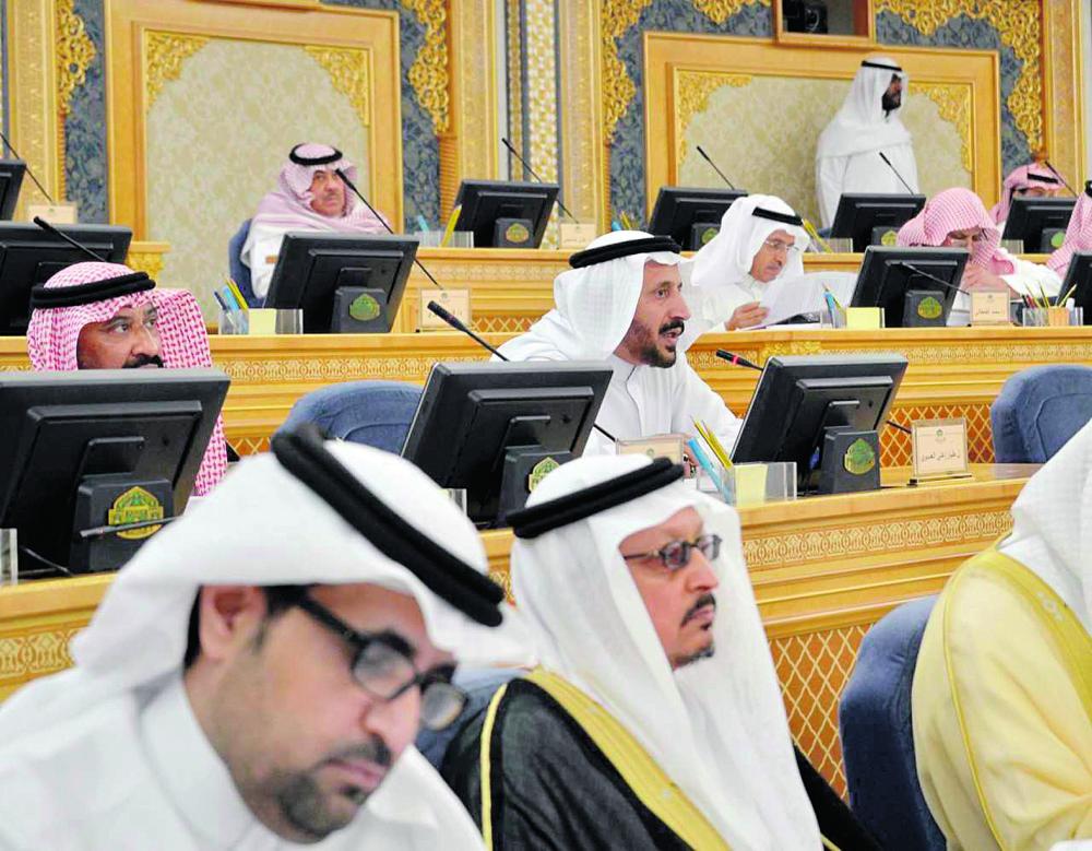 «الشورى»: توفير تأمين صحي للقضاة