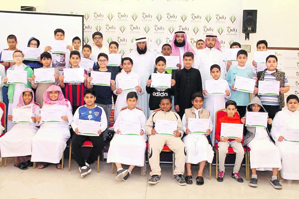 80 طالبًا بدورات لجنة «رقي»