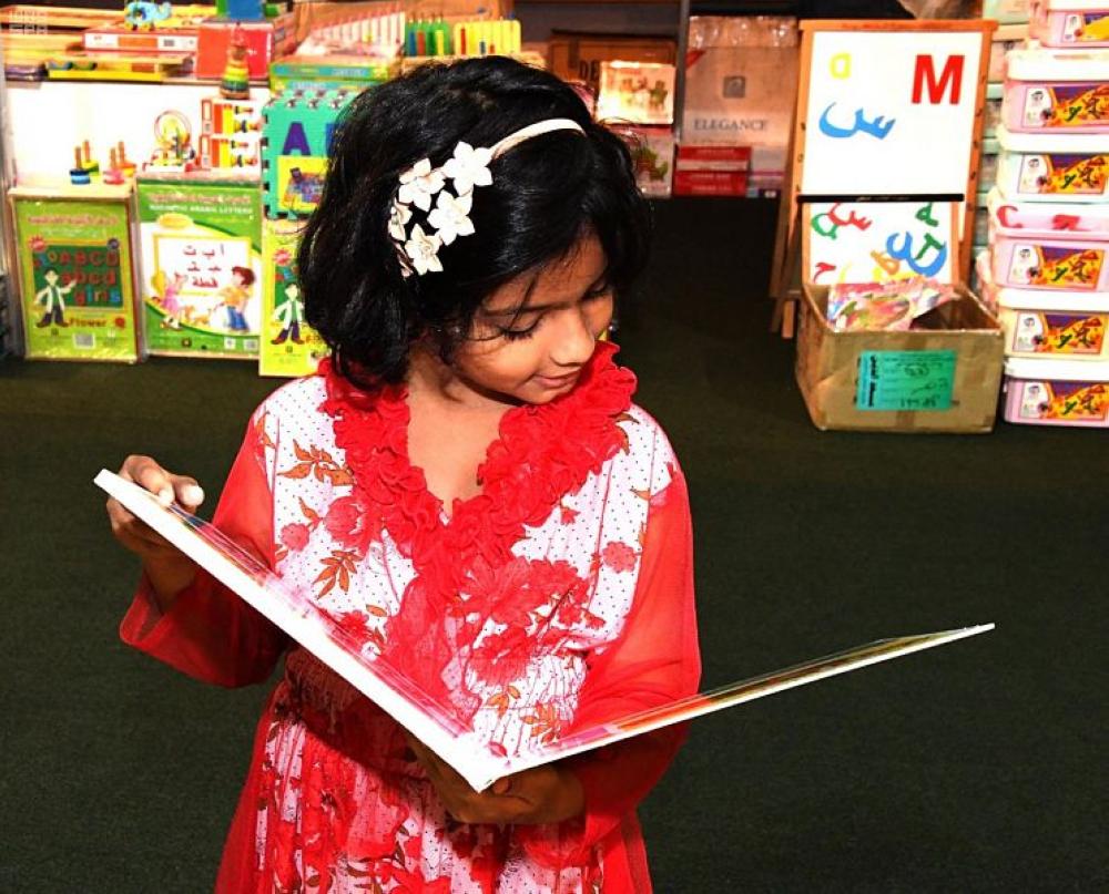 فعاليات متنوعة بجناح المملكة فى معرض البحرين للكتاب