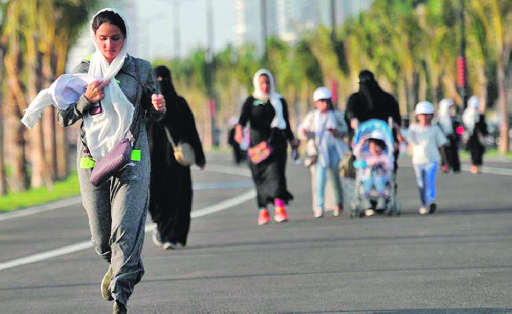 فتيات جدة.. نعم للهرولة