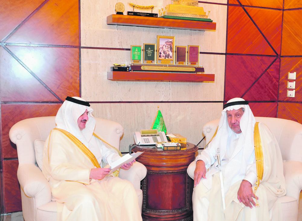 أمير الشرقية: المشاريع الخيرية تعزز روح التعاون