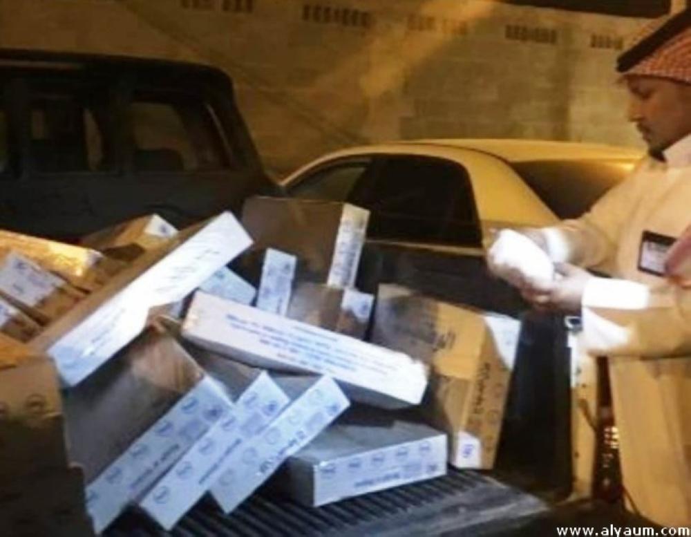 ضبط مركبة تنقل 250 دجاجة فاسدة بالخفجي