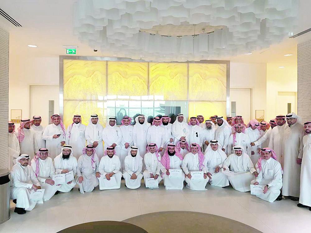 تدريب 60 قائدا تربويا بتعليم الظهران