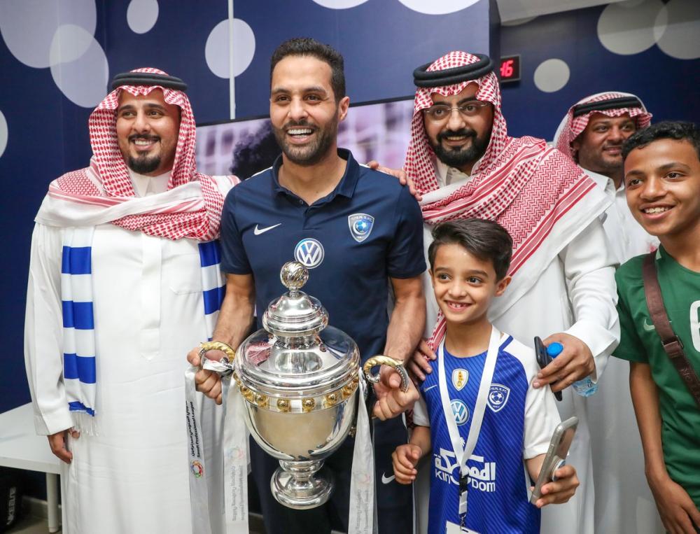 القحطاني يودع الملاعب