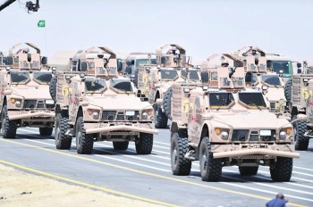 ٢٤دولة تستعرض قدراتها العسكرية في «درع الخليج 1» برأس الخير