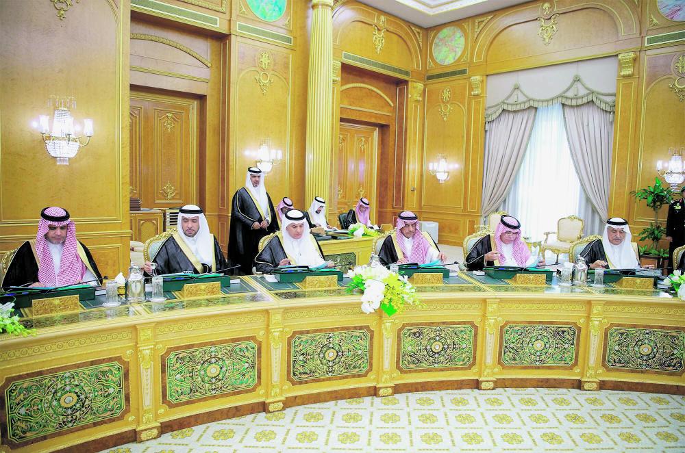 إشادة بنتائج زيارات ولي العهد الخارجية