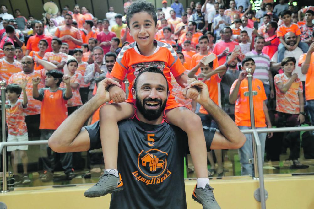 أفراح مضر بدرع دوري اليد