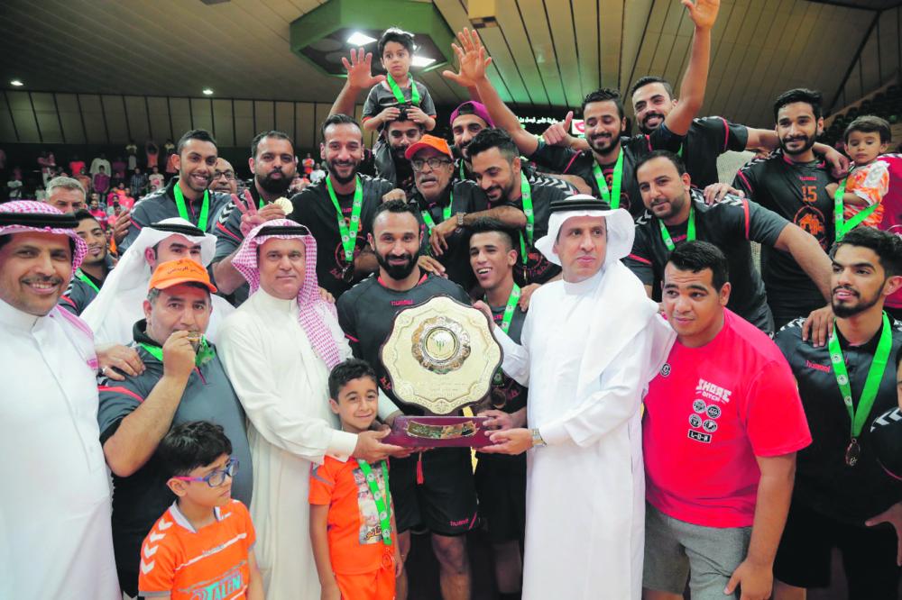 أفراح مضر بدرع دوري اليد