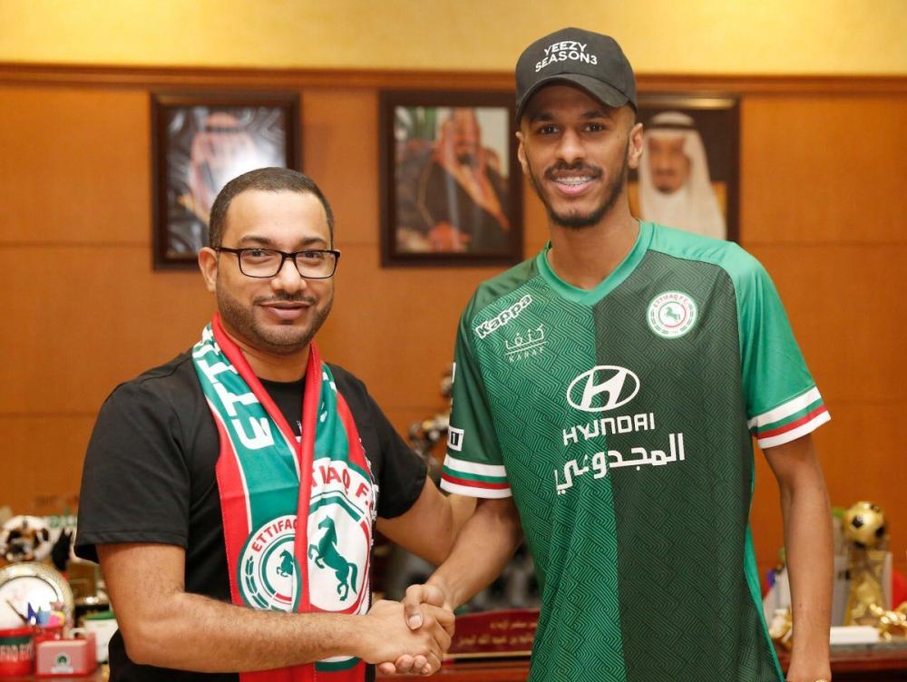 الاتفاق يجدد للسبيعي . . والدبل يشكر رئيس هيئة الرياضة