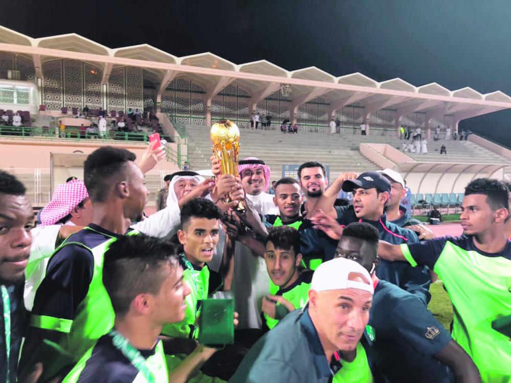 الأهلي بطلًا لكأس دوري ممتاز الشباب