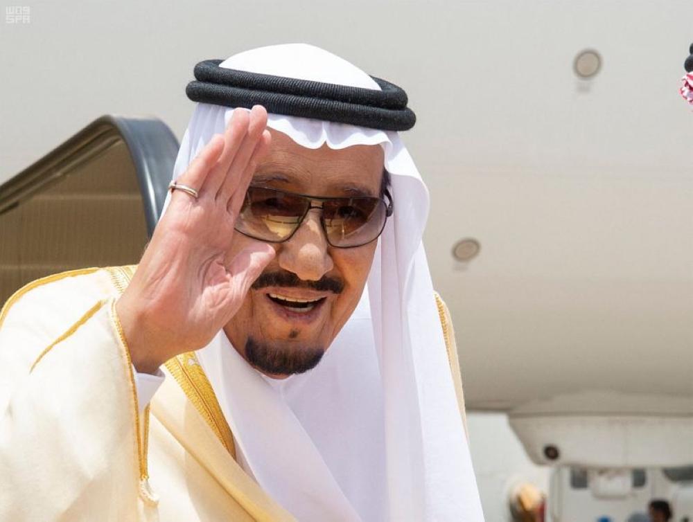 خادم الحرمين الشريفين يغادر الرياض متوجهاً إلى جدة