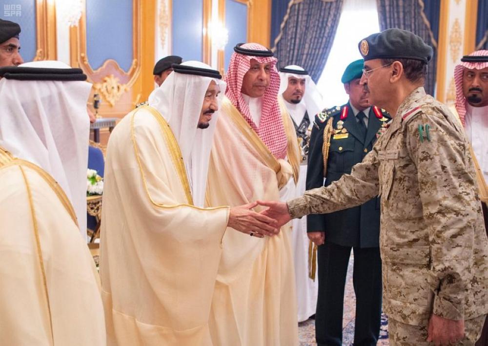 خادم الحرمين الشريفين يصل جدة