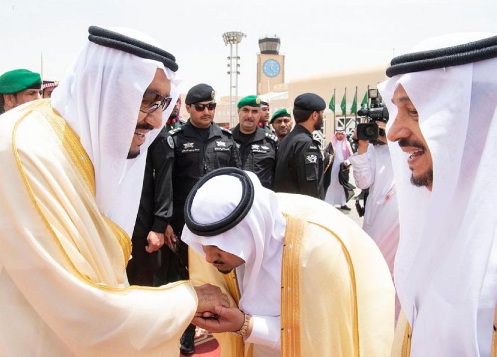 خادم الحرمين الشريفين يصل جدة