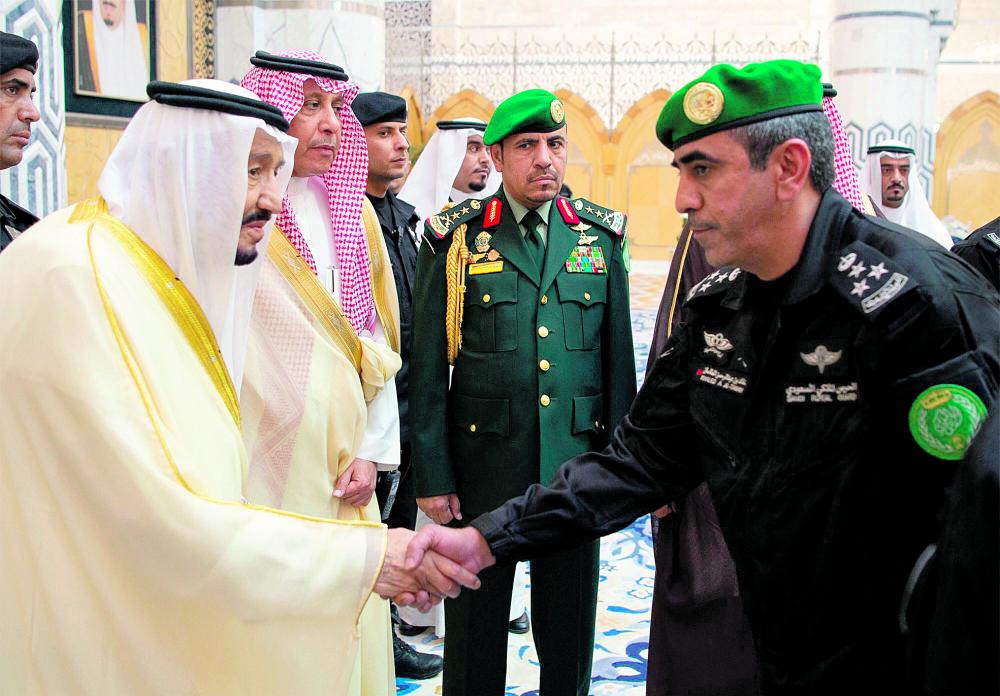 خادم الحرمين الشريفين يصل إلى جدة قادمًا من الرياض