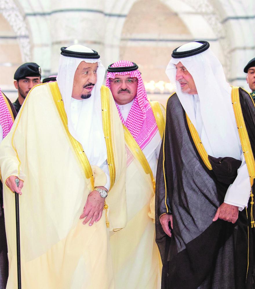 خادم الحرمين الشريفين يصل إلى جدة قادمًا من الرياض