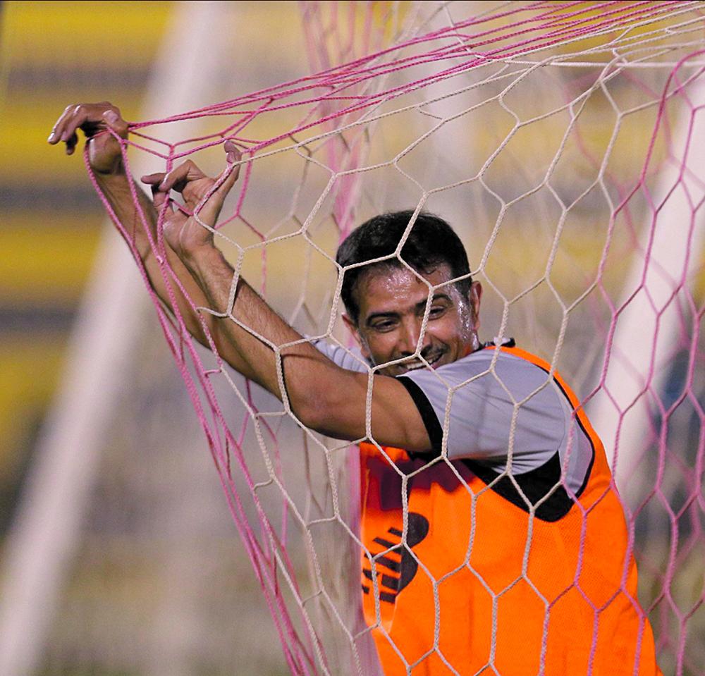 رونالدينيو يشارك في مباراة اعتزال فهد الهريفي