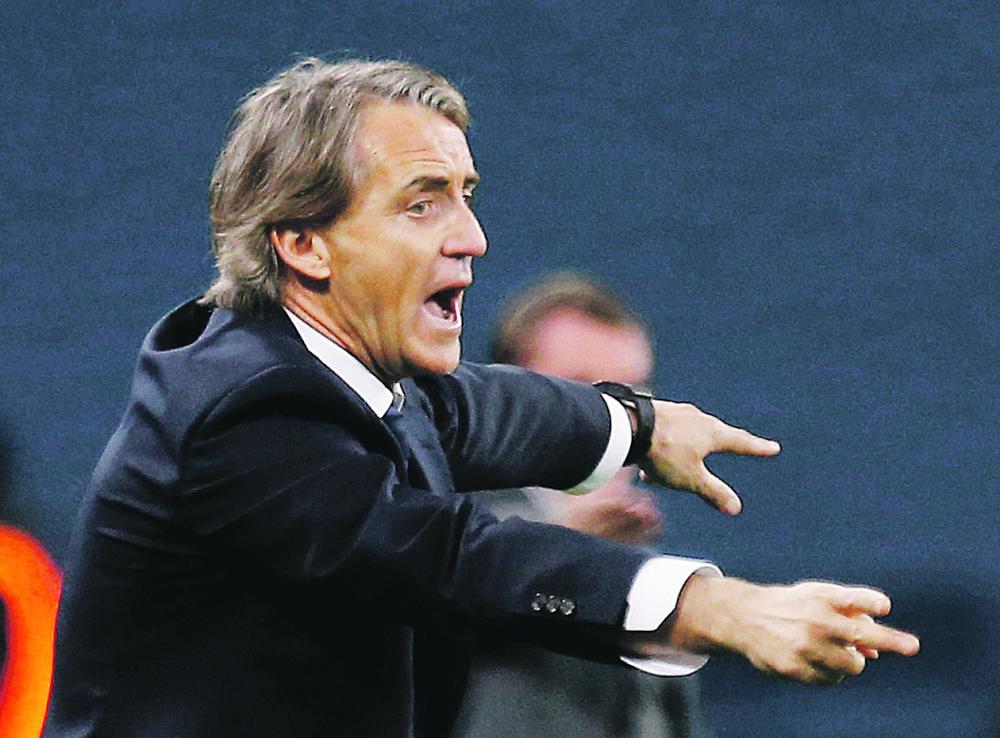 مانشيني يقترب من تدريب المنتخب الإيطالي