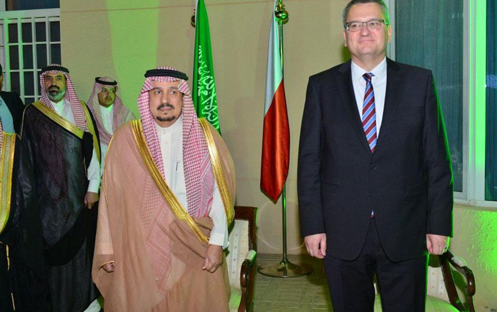 أمير الرياض يحضر حفل سفارة بولندا