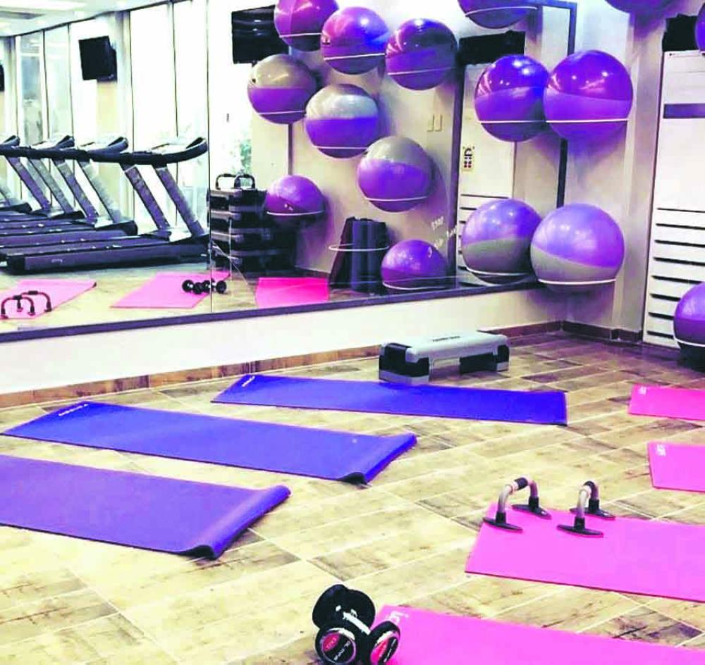 إقبال كبير على المراكز النسائية بالقطيف