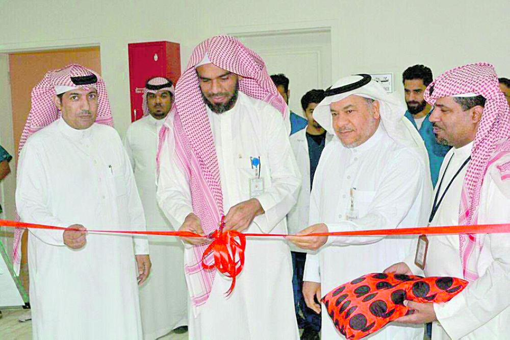 «مهارات الحوار مع المرضى» في قاعة الجبر