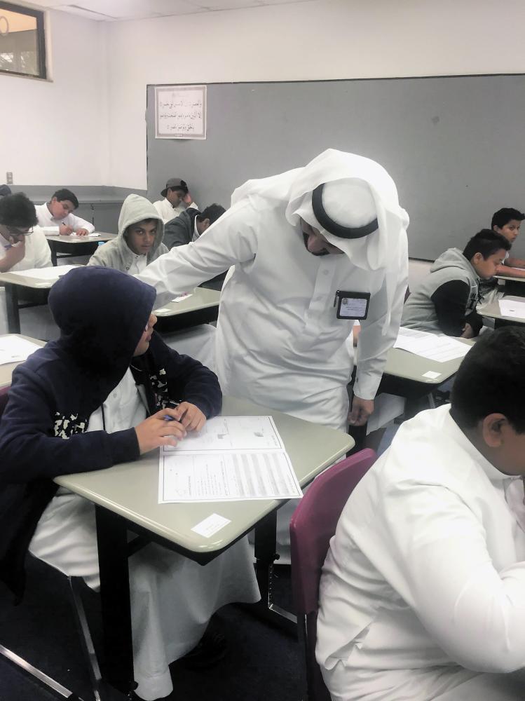 الطلاب ينهون أسبوعهم الأول من الاختبارات