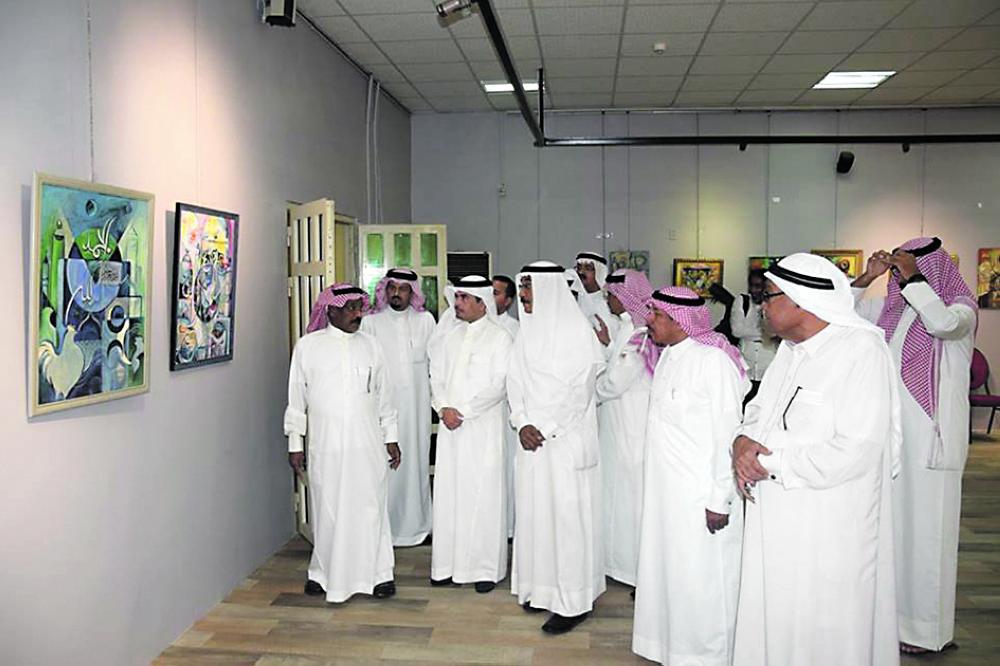 هادي الخالدي يفتتح معرضه الشخصي بـ«فنون الدمام»