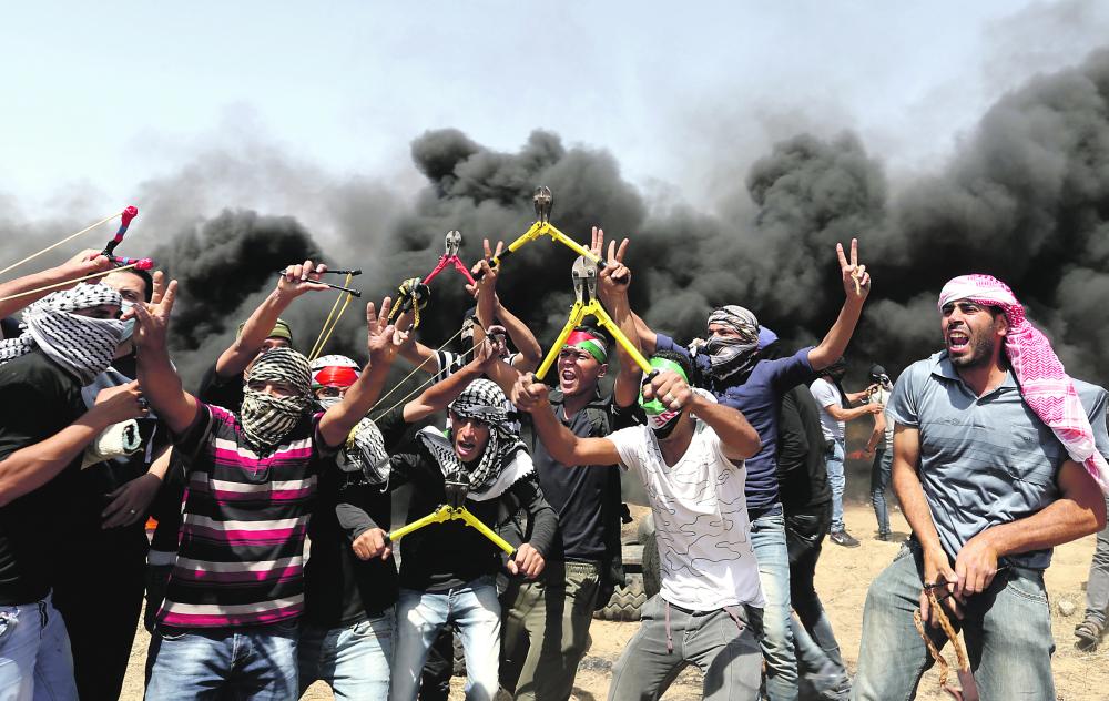 شهيد فلسطيني وعشرات الجرحى في الجمعة السابعة لـ«مسيرة العودة»