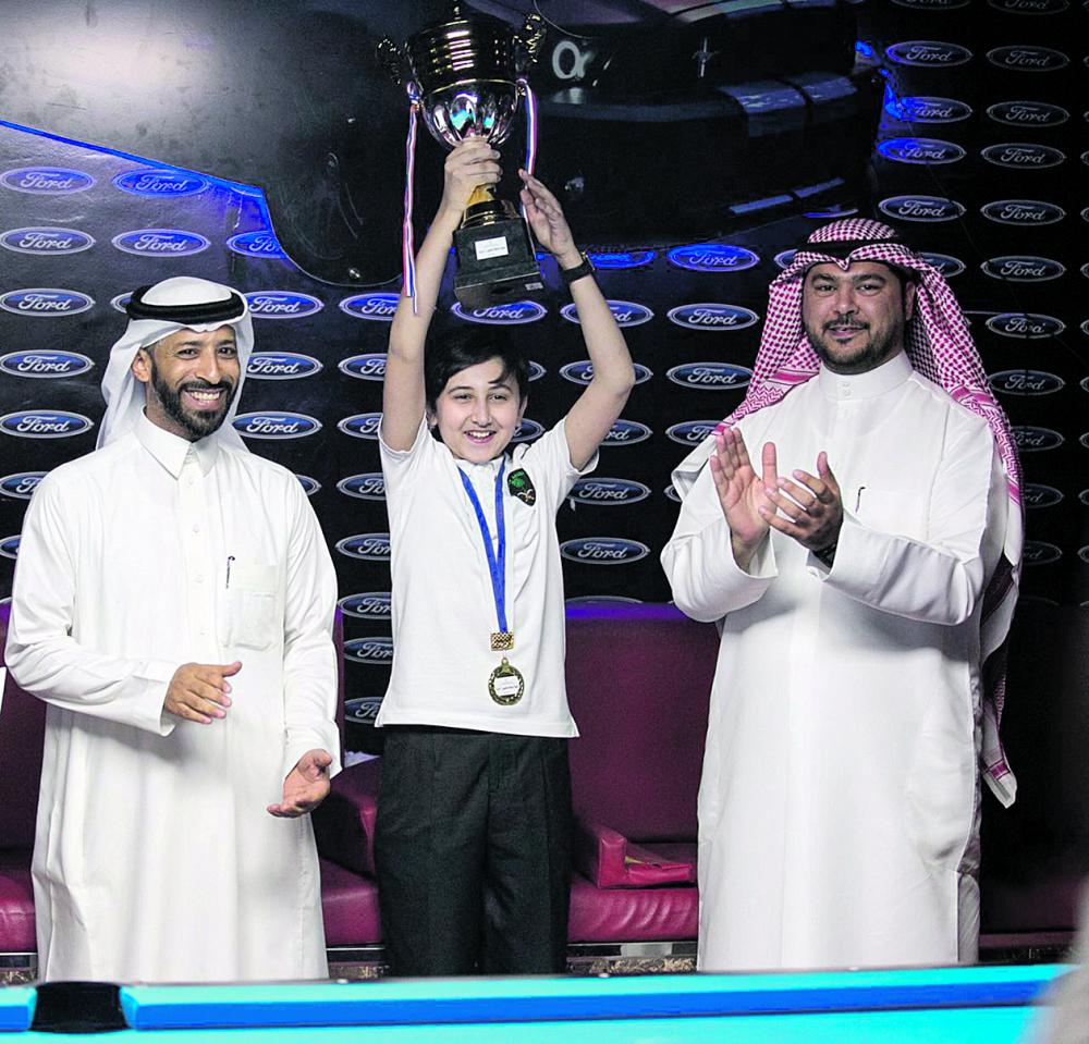 الغامدي: «انتظروني بطلًا للعالم» في البلياردو