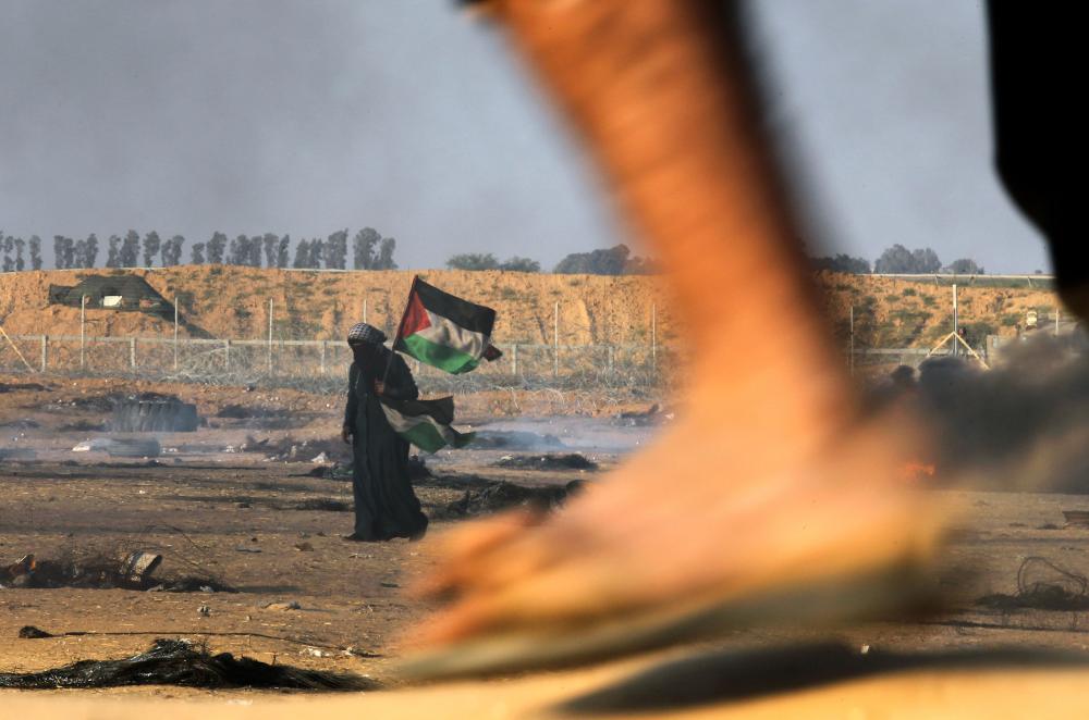 ارتفاع حصيلة الشهداء في غزة إلى 62 شهيدًا