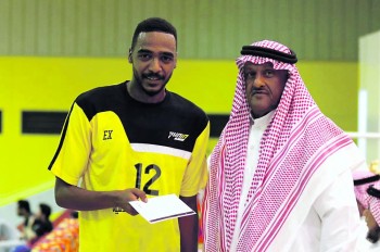 قدامى القادسية يطلقون شارة البداية لدورة سعود جاسم