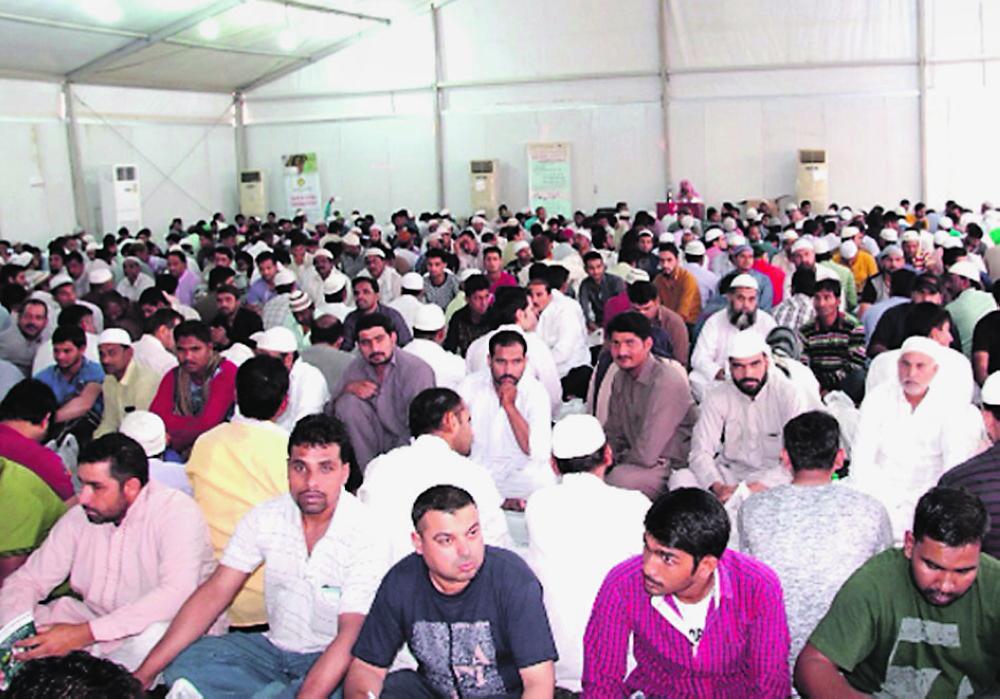 14 مسلمًا جديدًا بمخيم إفطار الدعوة بالجبيل