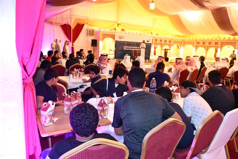 إفطار جماعي لـ 50 يتيما من أبناء 