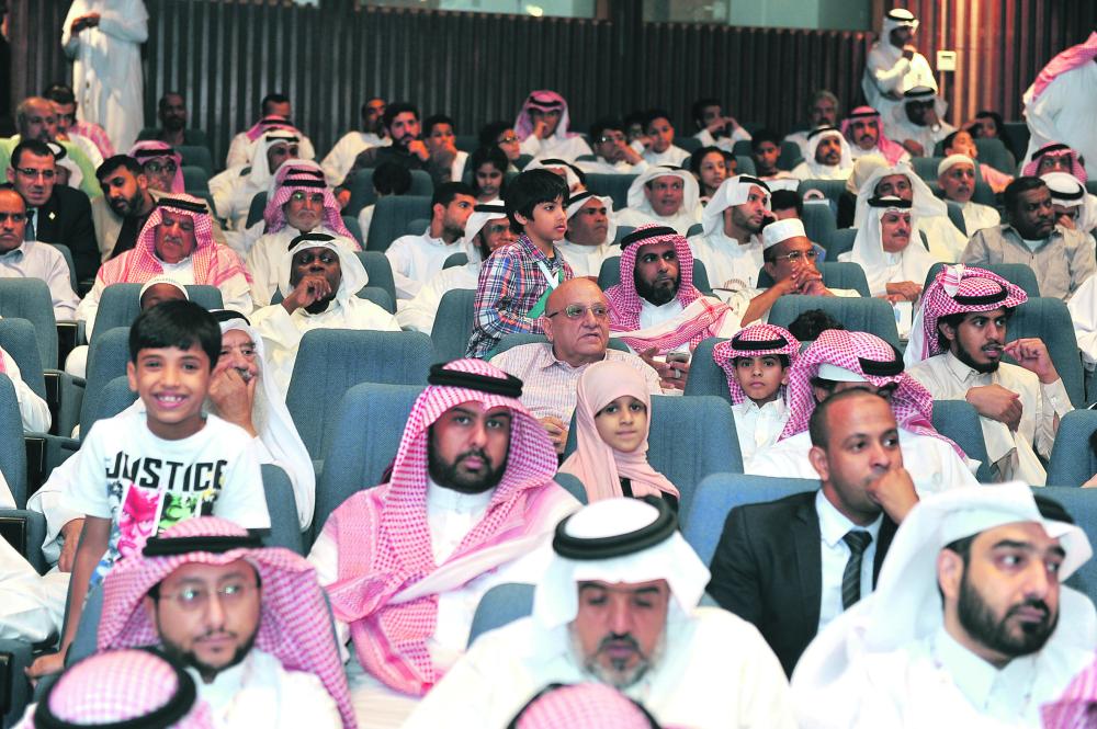 نائب أمير الشرقية يرعى حفل «جمعية السكر»