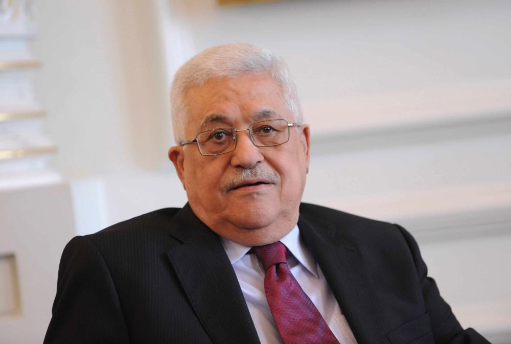 الرئيس الفلسطيني يغادر المستشفى بعد تعافيه