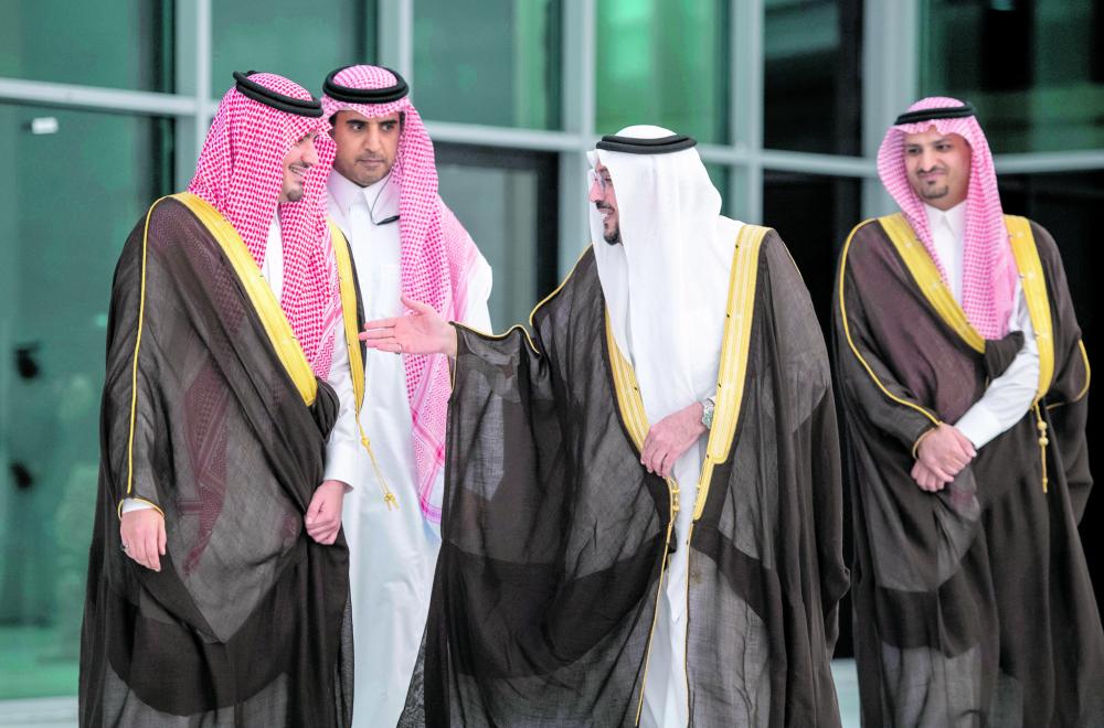اجتماع أمراء المناطق يبحث تحسين وتطوير الخدمات