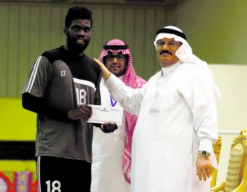 «العنابي» و«ار ايه ار» في نهائي سعود جاسم