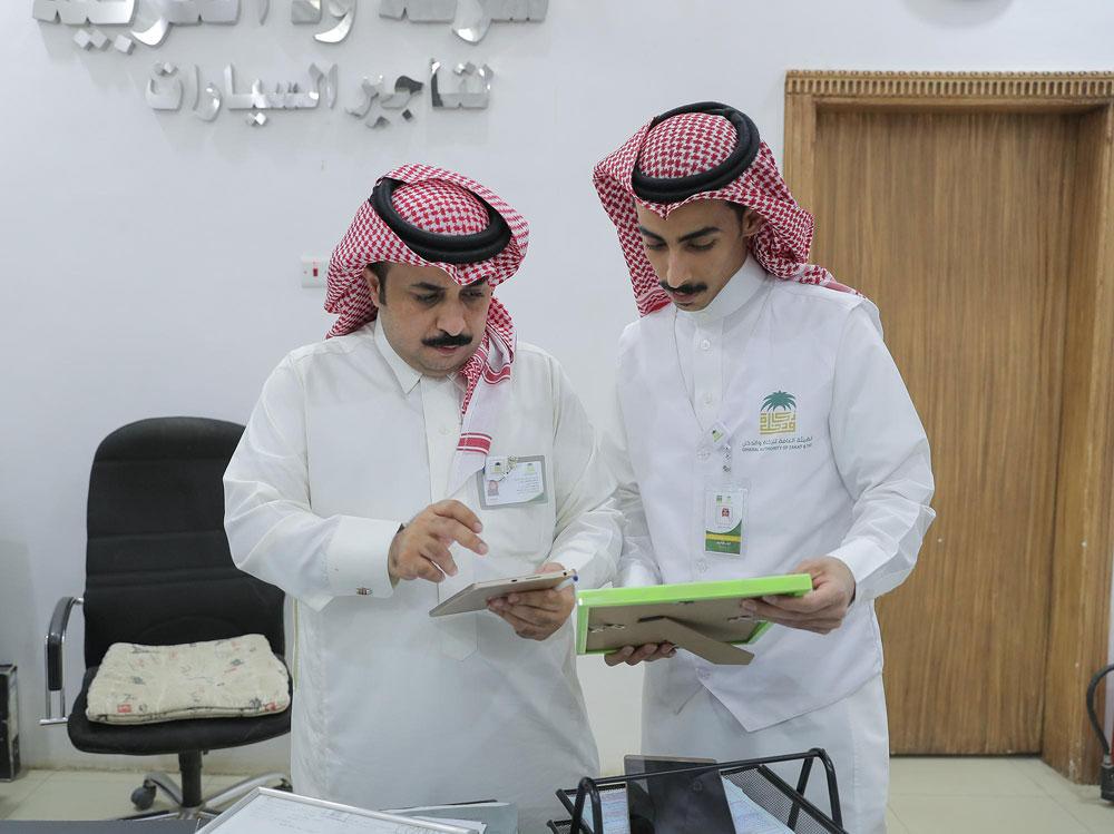 ضبط 60 مكتباً لتأجير السيارات مخالفاً لـ'القيمة المضافة'