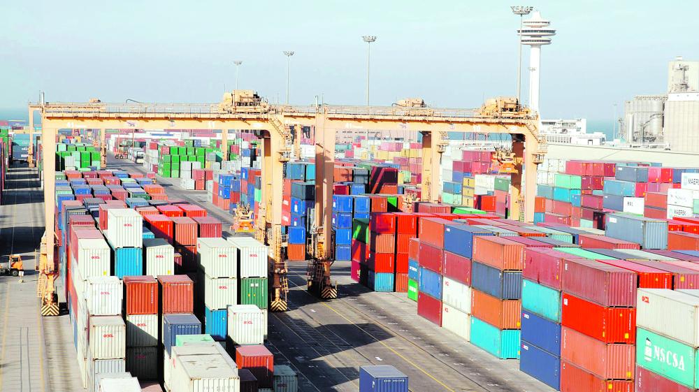 7.3 مليار ريال الواردات عبر ميناء الدمام في شهر
