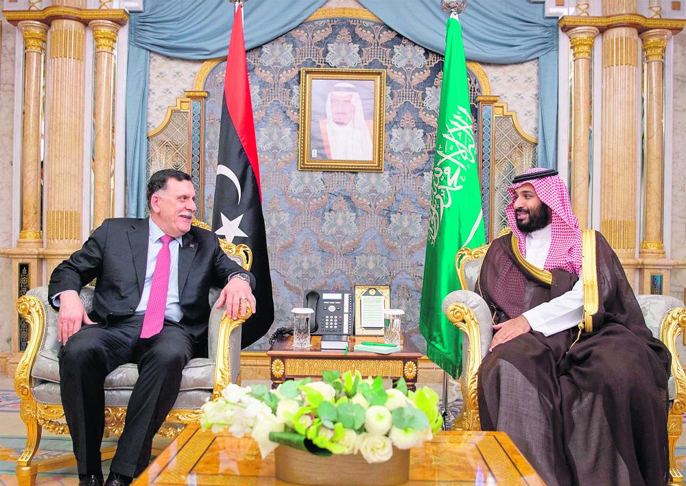 ولي العهد يبحث تطورات الأوضاع على الساحة الليبية
