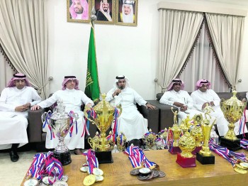 مدير عام مؤسسة ميناء الملك عبدالعزير يكرّم المتفوقين في الأنشطة الرياضية